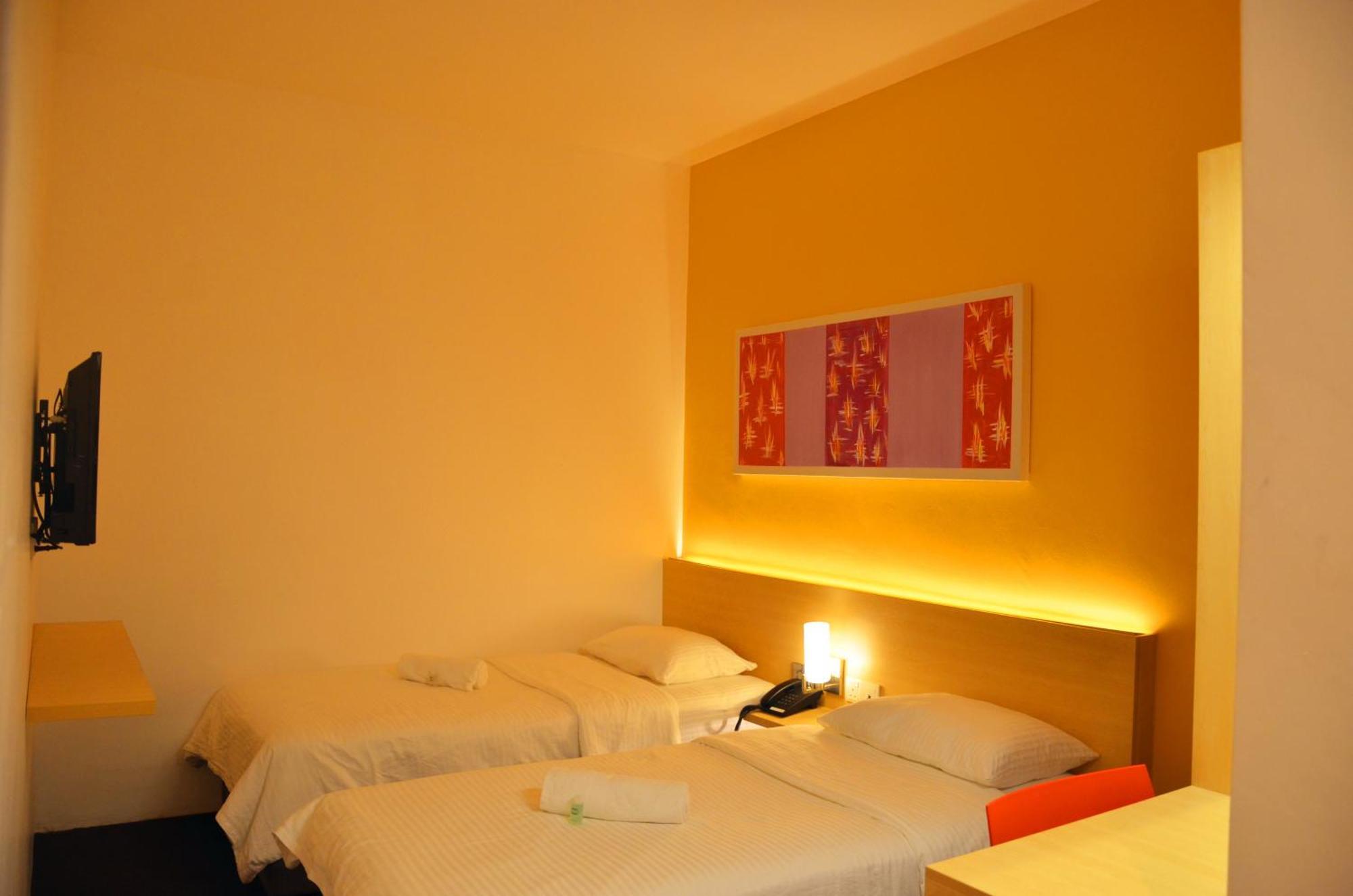Hotel Jeti Tg Gemok Padang Endau Kültér fotó